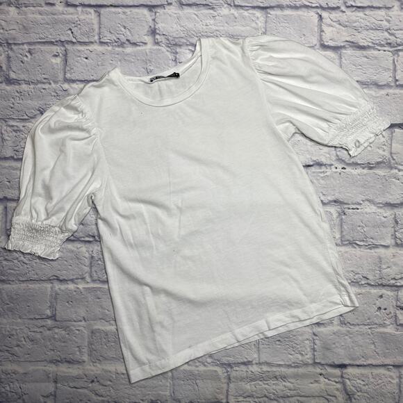 Zara Ruffle Sleeve Solid Tee in White - Picture 1 of 6